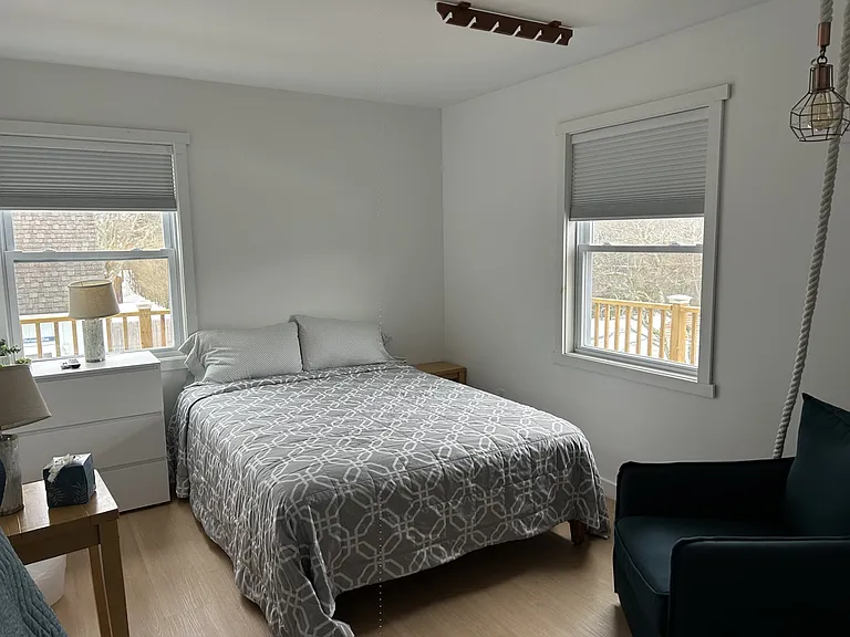 29 Mulford Ave — Photo 6