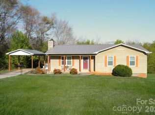 4186 Horseshoe Bend Rd, Hudson, NC 28638