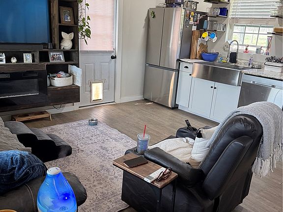 2nd image of E 260th Rd