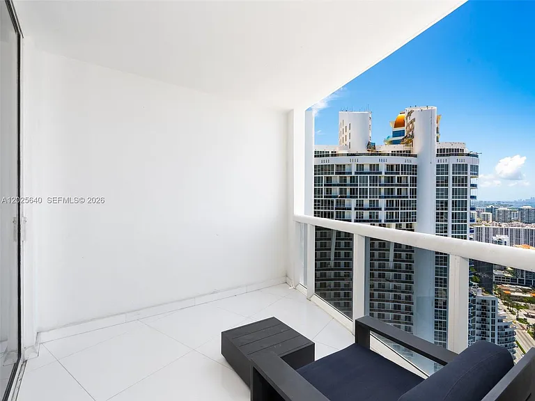 18201 Collins Ave #5303 — Photo 20