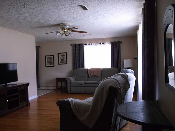 5th image of 10172 Decoursey Pike