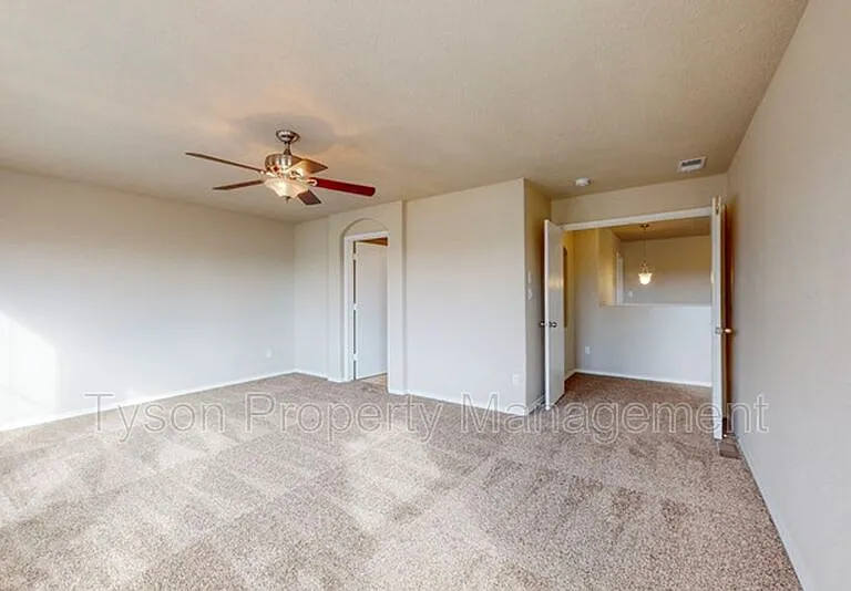 2440 Corvara Dr SE — Photo 12