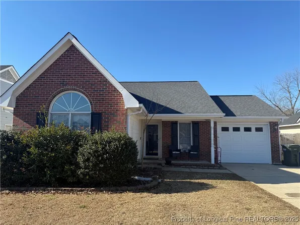 7213 Tollhouse Dr, Fayetteville, NC 28314