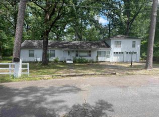 803 Oak Park Dr, Little Rock, AR 72204
