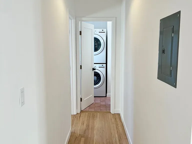 4900 Saint Elmo Dr — Photo 10