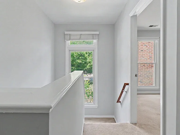 1106 Arcola Ave — Photo 52