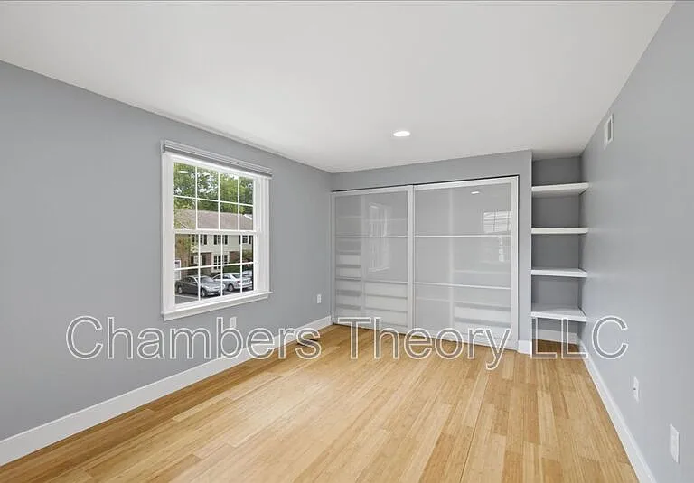 5713 Independence Cir — Photo 12