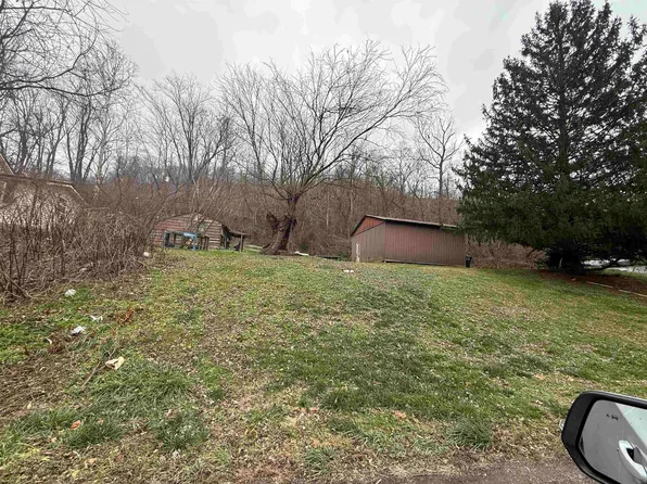 986 County Road 22, Ironton, OH 45638