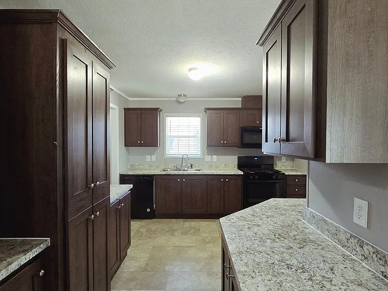 Westbridge Manor — Photo 220