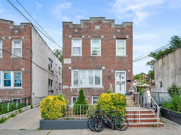 3129 100th St, East Elmhurst, NY 11369