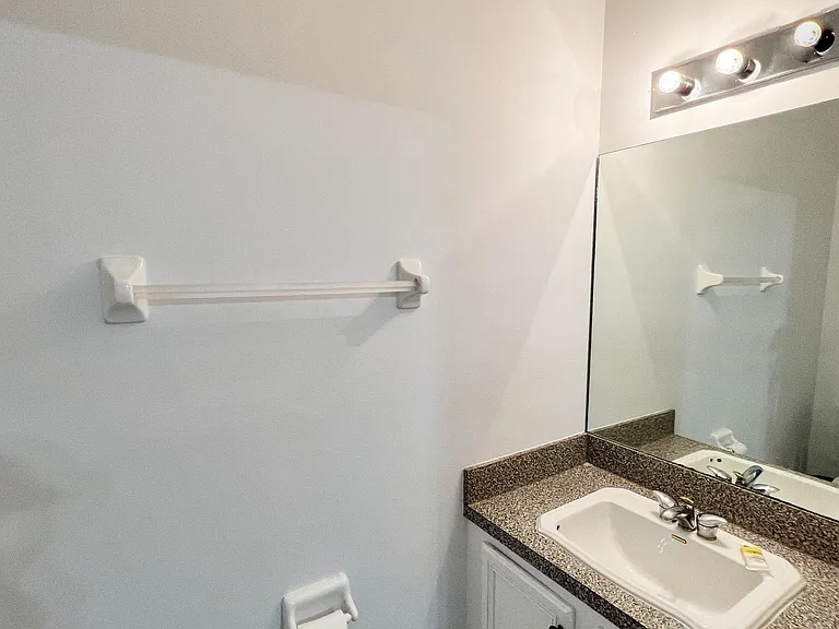 4584 Palmbrooke Cir — Photo 6