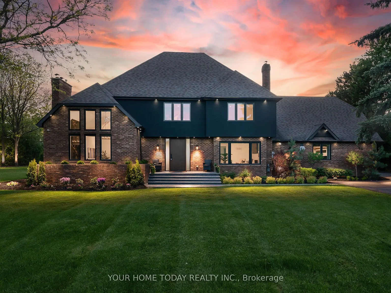 4 bed, $9,500 — Photo 1