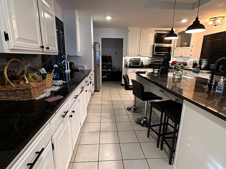 7 Stratton Ln — Photo 41