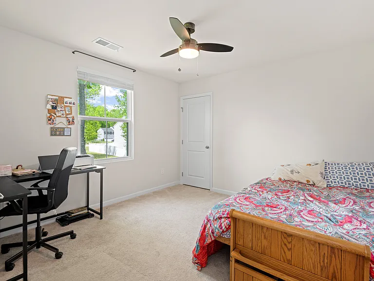 21012 Baileys Grove Dr — Photo 22