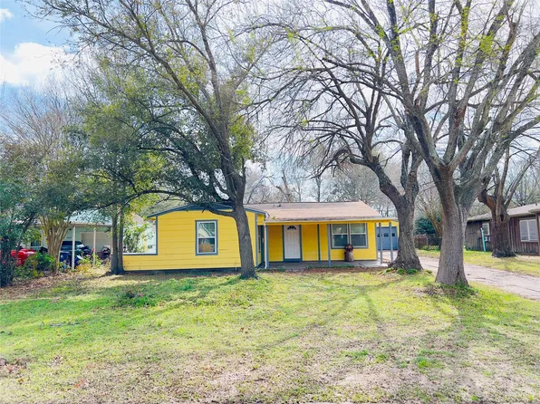 1013 17th Ave N, Texas City, TX 77590
