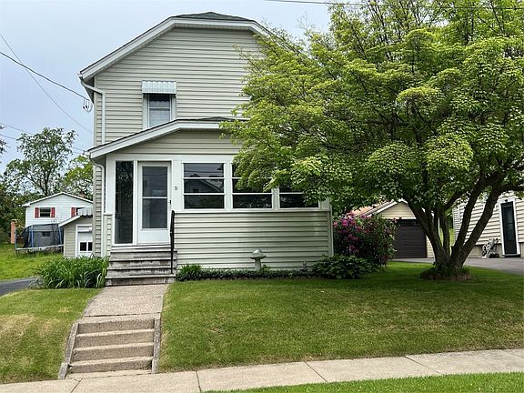 2nd image of 71 Shelby St
