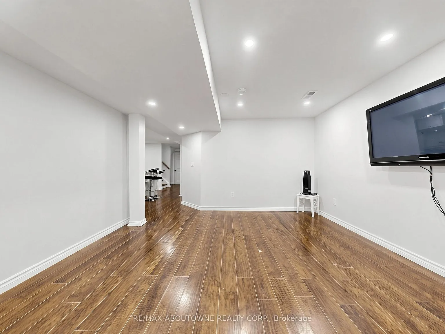 3 bed, $2,500 — Photo 4