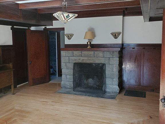 Tenino Limestone Fireplace