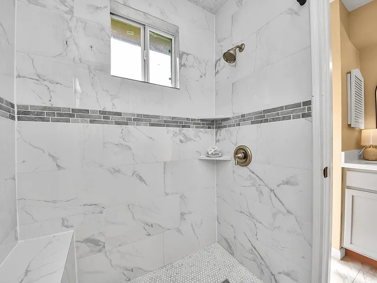 3935 Heathersage Dr — Photo 33