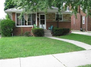 1058 Liberty Ave, Lincoln Park, MI 48146