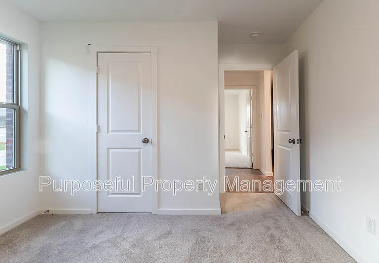 9609 NW 123rd St — Photo 17