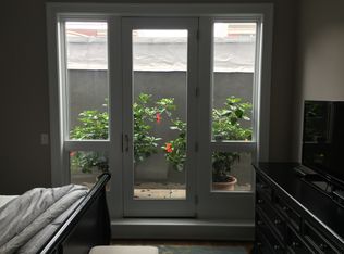 313 1st St #3, Hoboken, NJ 07030