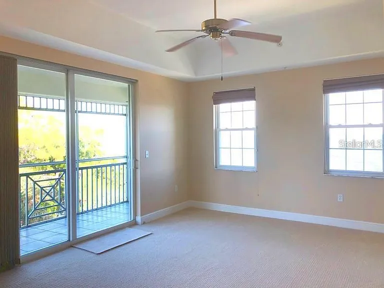 5114 Melbourne St #1301 — Photo 10