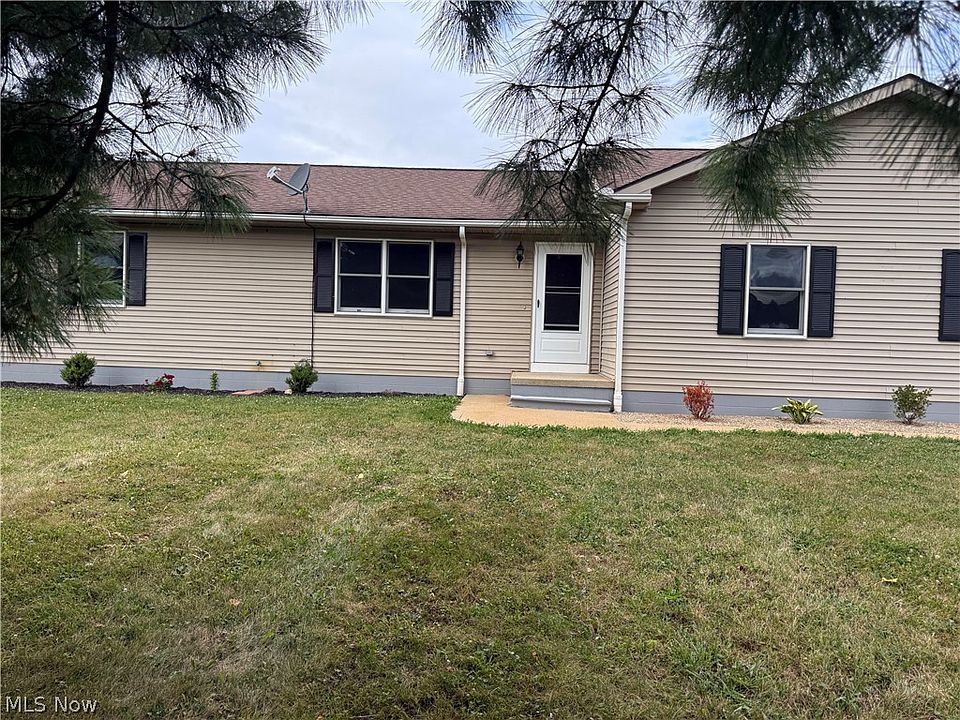 1st image of 7915 Kennard Rd