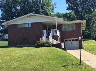 375 E High Acres Rd, Greensburg, PA 15601