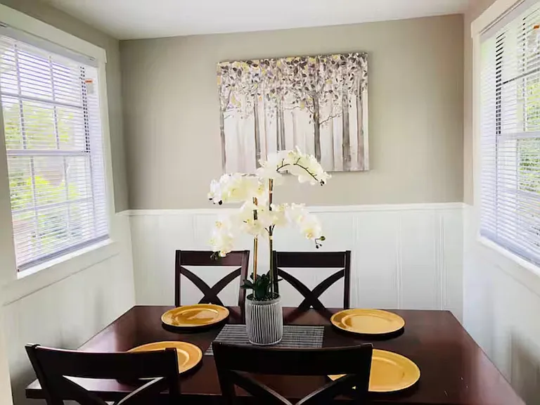 5605 Robertson St — Photo 3