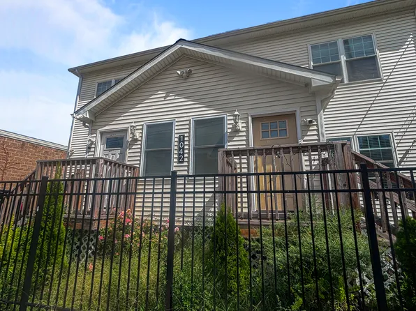 1042 Iranistan Ave Unit 3, Bridgeport, CT 06604