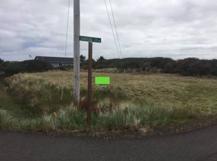 1030 Sanders Ct SW, Ocean Shores, WA 98569