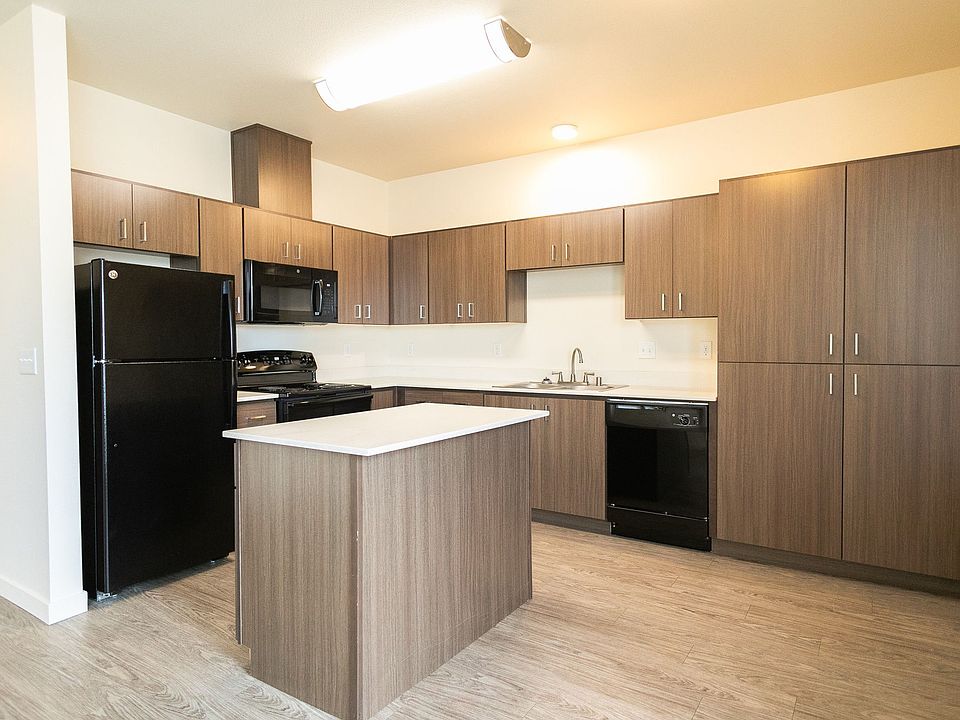 1st image of 6029 NE 63rd St #B206-14