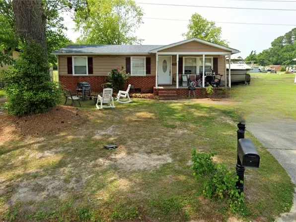1310 Shelton Ct, Suffolk, VA 23434
