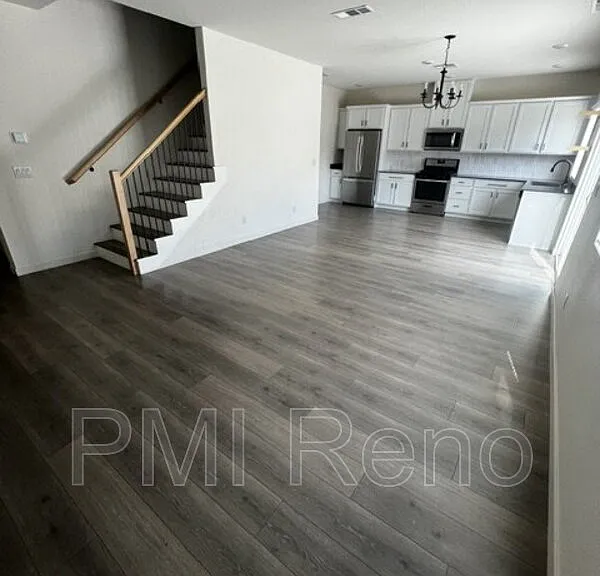 8880 Portia Dr — Photo 5