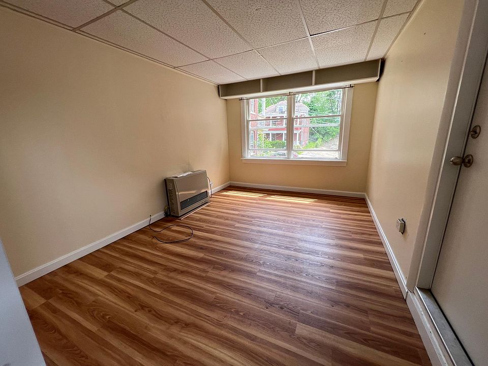 2nd Fl living/office/dining