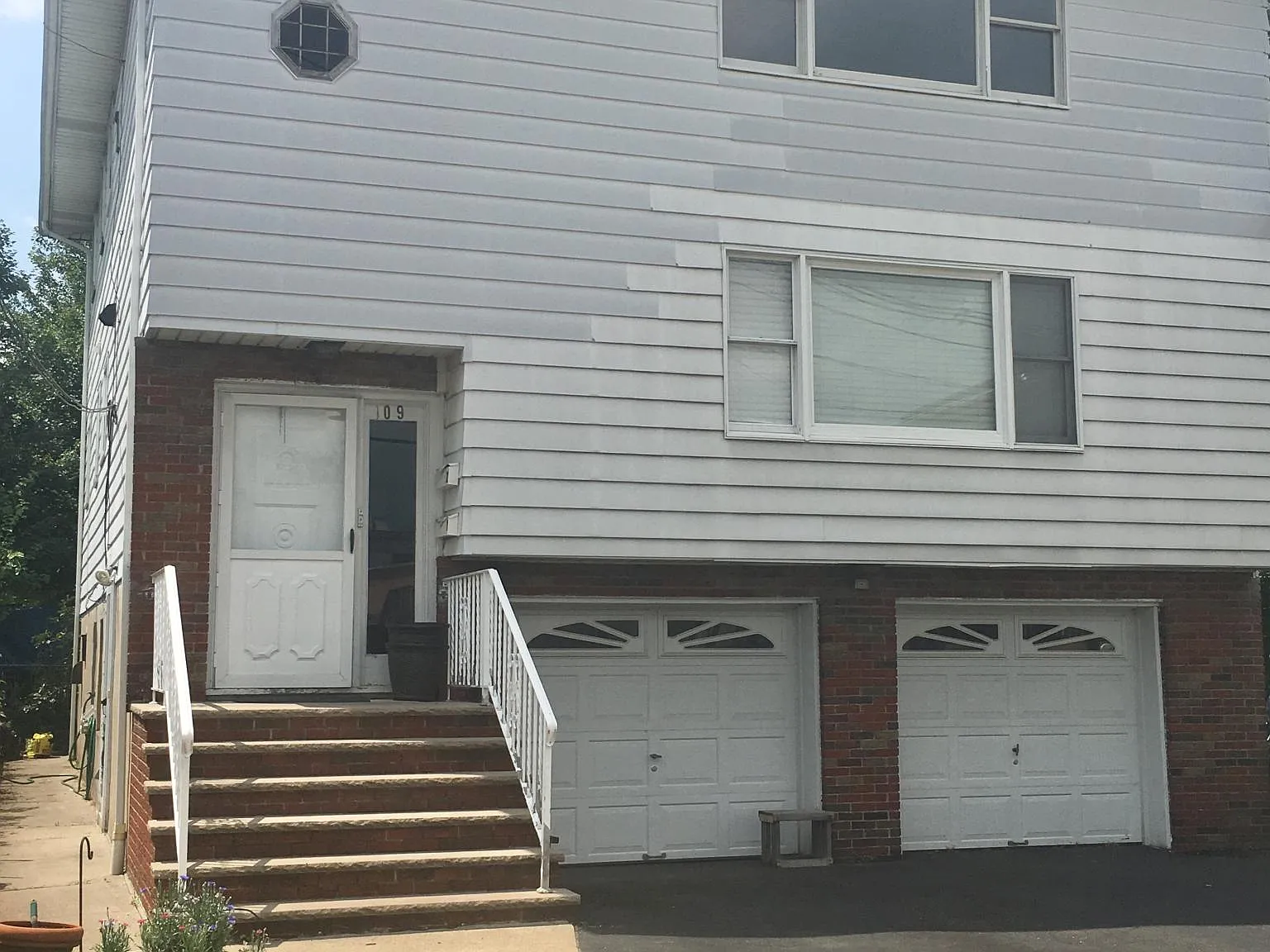 109 Clark St — Photo 1