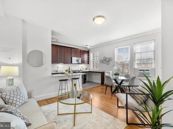 3314 Mount Pleasant St NW APT 35, Washington, DC 20010