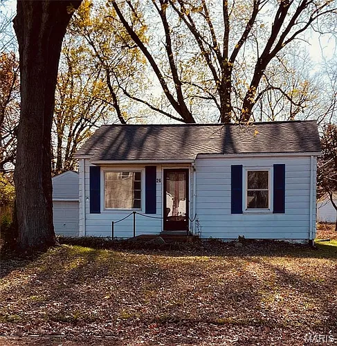 26 Fairway Dr Photo 1