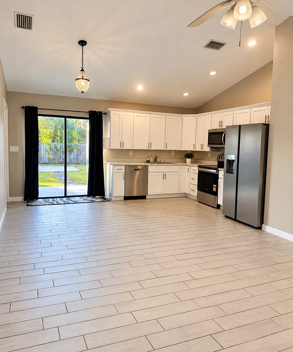 3 bed, 1196 sqft, $2,100 — Photo 4