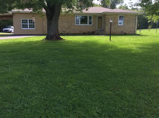 1447 Clarks Store Sinking Fork Rd, Cerulean, KY 42215