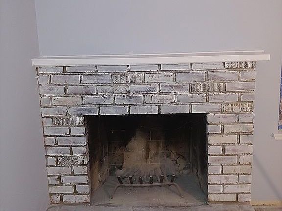 5th image of 454 Palomar Dr