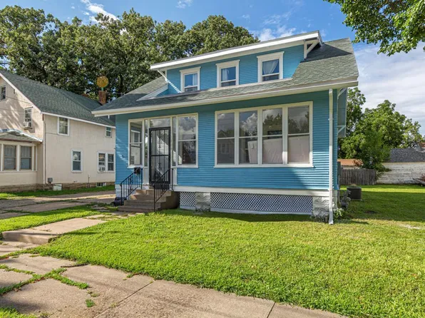 1104 2nd Ave NW, Austin, MN 55912