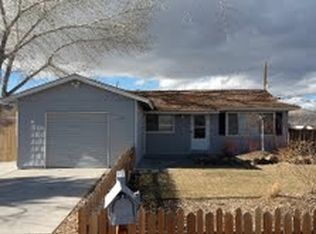 35 N Desert Springs Cir, Sparks, NV 89436