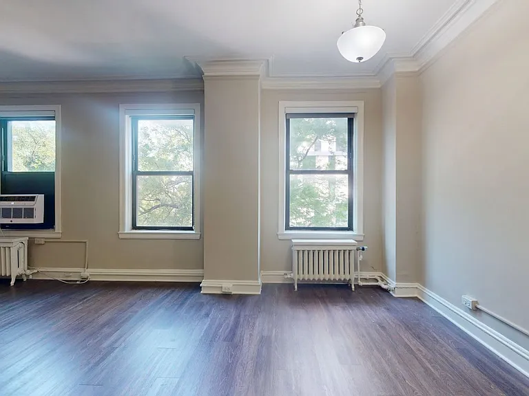 Dining/Living room