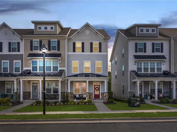 1510 Stanford Ln, Newport News, VA 23608