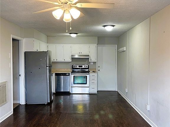 5th image of 1005 Beech Mountain Parkway #207