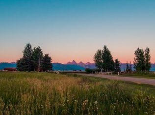 2663 Daydream Dr, Tetonia, ID 83452
