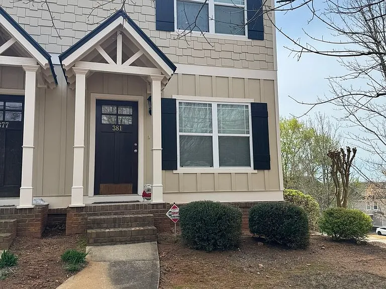 381 Whitehall Rd — Photo 1
