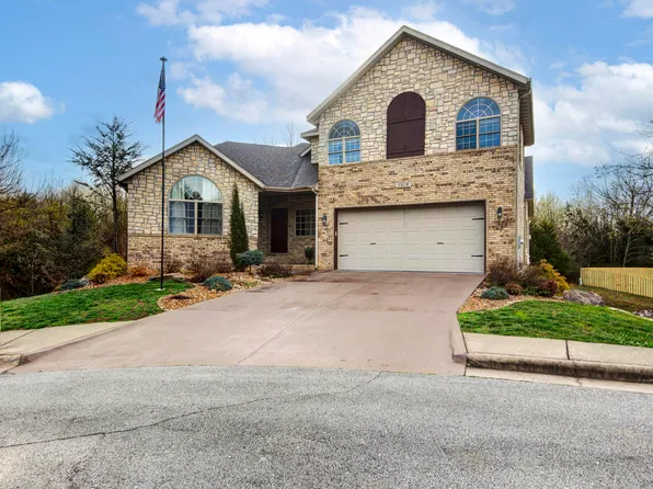 1218 W Holly Street, Ozark, MO 65721